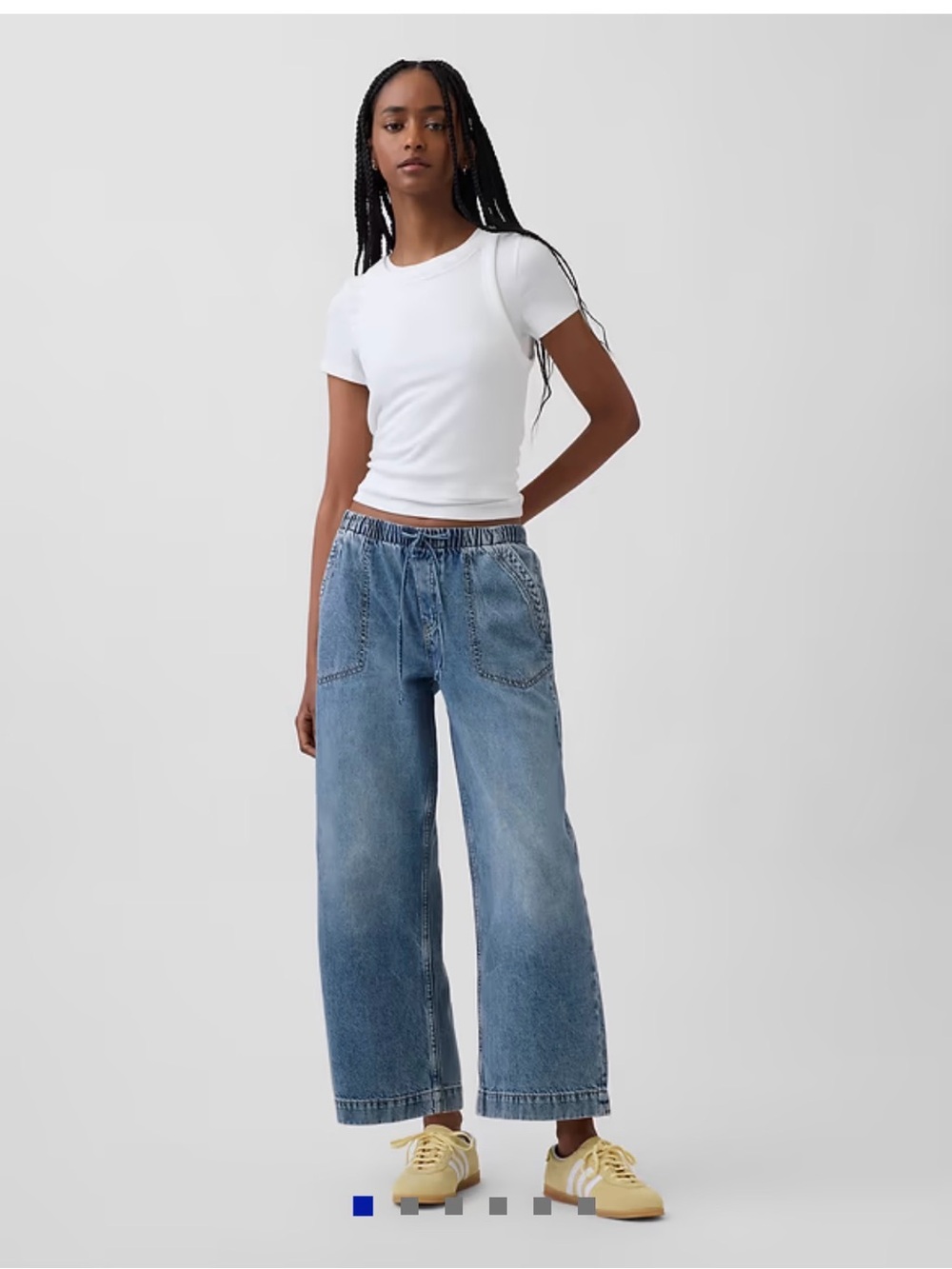 GAP Low Rise 90s Loose Easy Crop
Jeans - Women’s Small S Petite